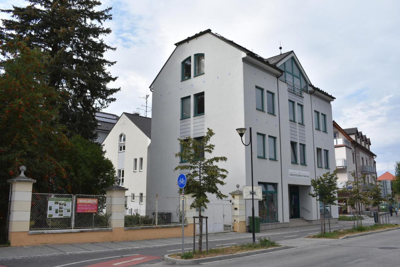 Apartment Bertik Třeboň Εξωτερικό φωτογραφία